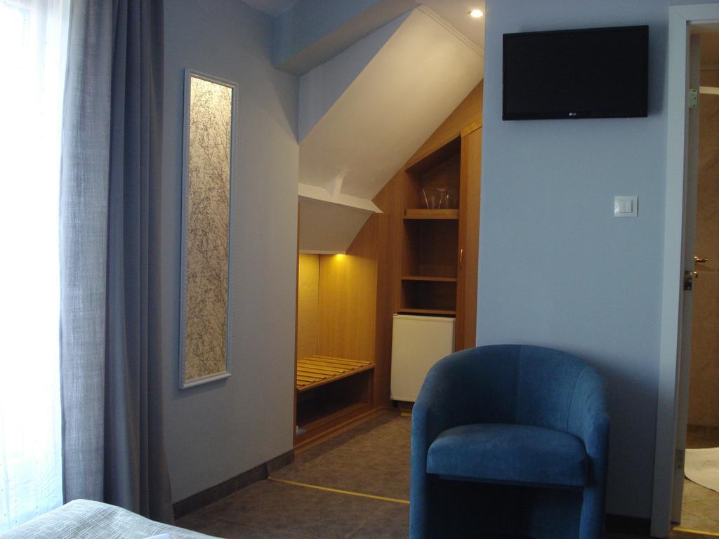 Kapri Hotel Sofia Room photo
